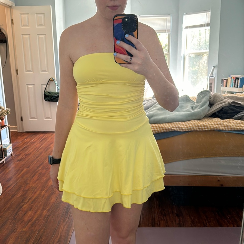 Calidoe yellow strapless sundress